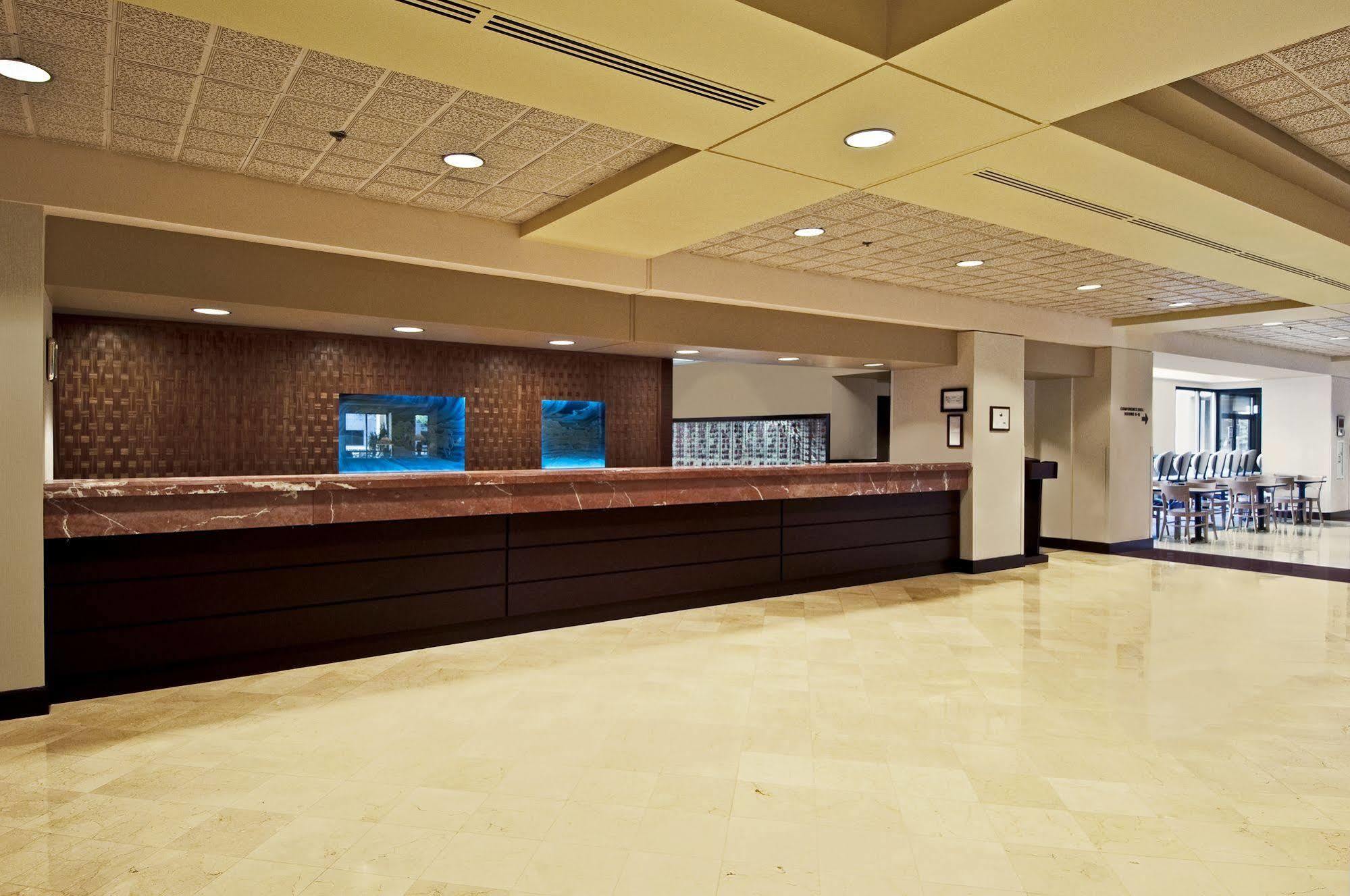 Nced Conference Center & Hotel Norman Esterno foto